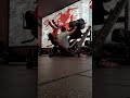 Beintraining im Gym wie Rico Lopez Gomez.