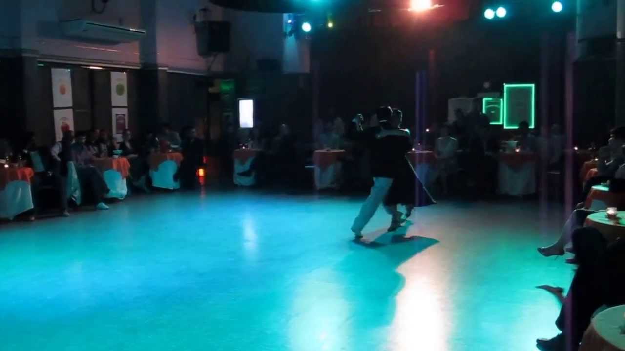 Edison Chaves y Tatiana Lopez - Valsesito Criollo - Juan D´Arienzo - Fruto Dulce 4/4