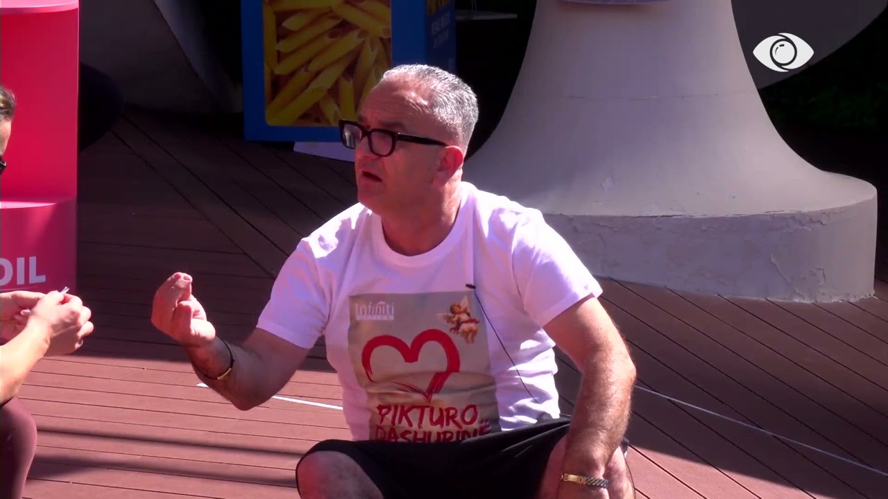 Ku e ke hallin ti?/ Juela debaton me Artanin, banori: Ai të është futur brenda në tru ty