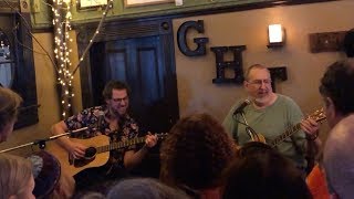 Vlog #6 - David Bromberg and Andy Falco show up in a Tavern for an impromptu set!