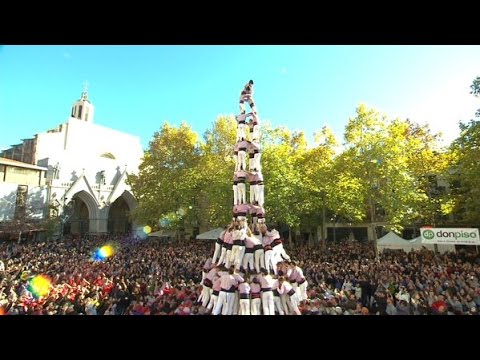 The biggest human tower ever seen