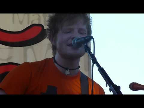 Ed Sheeran - Lego House Live @ Now & Zen San Francisco 9/30/12 (HD)