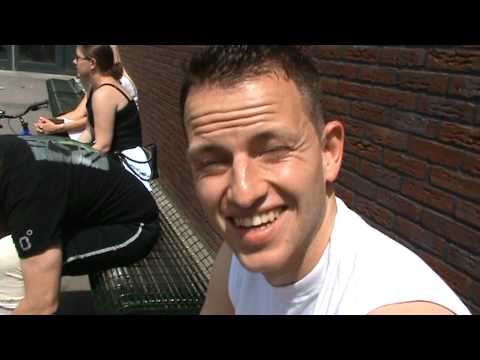 Feestdag en voetbal zaterdag 5 juni op DUNO