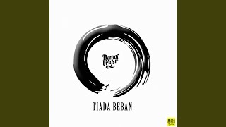 Download lagu Lonely In The Crowded place mp3 Download lagu Lonely In The Crowded place mp3