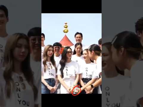 like a child who took her candy 😆, cute lingling kwong 🤏#lingorm #shorts