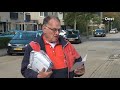 Op stap met de oudste postbode van Nederland