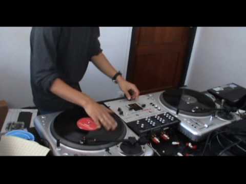 Smoke On The Water (scratching routine) - DJ Butung.wmv