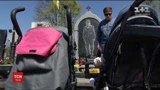 Історії ТСН. Мамине серце: жінка зважилася на кардинальні зміни у житті, втративши єдину дитину