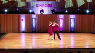 Ingrid Benjamisen y Mariana Tolaba bailan El Recodo en el Mundial de tango escenario 2018