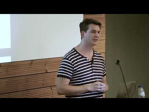 Kubernetes at Zalando - Jannis Rake-Revelant (25m talk + 12m Q&A) [2018.09 DevOps Lisbon]