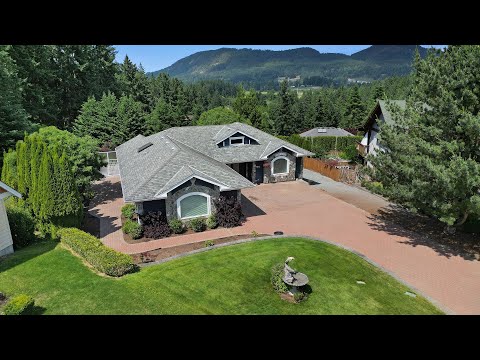 Hampton Pl 6812, Duncan BC
