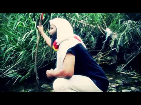Rubera Roots Band JahRastaFarI ( oficial video clip)