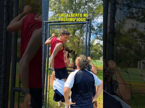 AGORA ELE TÁ PROTEGIDO! 😂 #fyp #futebol #viralvideo #ytshorts