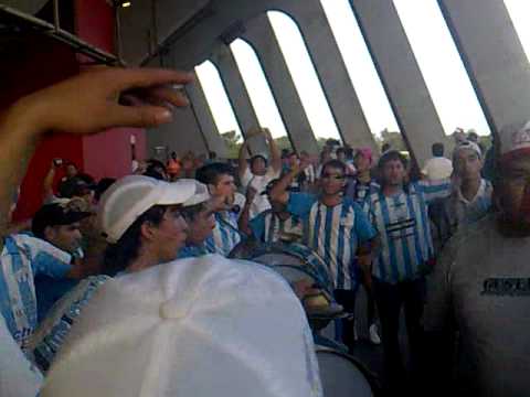 "La inimitable local en Riber - Previa" Barra: La Inimitable &bull; Club: Atlético Tucumán