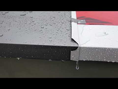 attyka na zasuwke / parapet with a latch