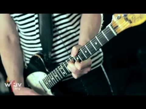 Courtney Barnett - "Pedestrian At Best" (Live at WFUV)