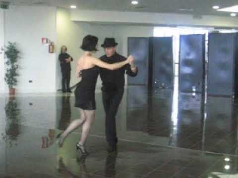 Osvaldo Zotto y  Mariela Gisele Avanzi - LESSON at 1th Tango Fusion, RIMINI 2008