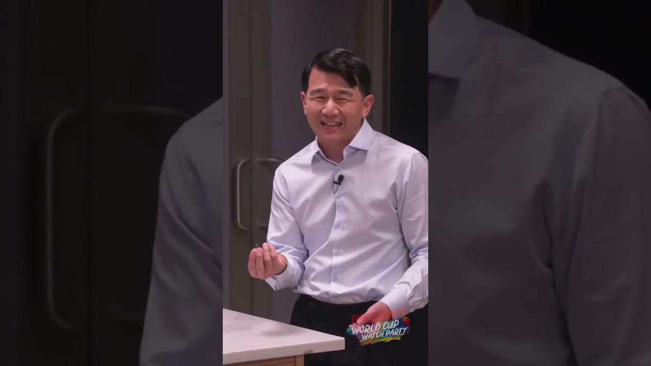 "Remember editing?" 😂 #WorldCup #RonnyChieng