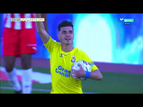Gol de Rafa Mujica en el UD Almeria  3 UD Las Palmas 1 |  | @LALIGAHYPERMOTION 2021