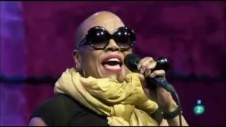 "Come Sunday" - Dee Dee Bridgewater & Irvin Mayfield (San Sebastián, 2015)