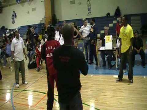 Justin B Vs Horace Morgan at The Battle Of the Valley 2009