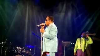 My Love is All i Have Charlie Wilson Trianon 2013 07 15