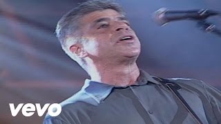 Fogo De Palha Lyrics English Translation
