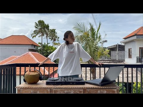 Good vibes melodic house DJ Set  Bali