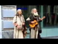 David and Shekinah singing in Istiklal Caddesi ...