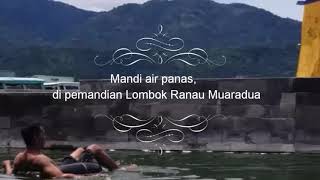 preview picture of video 'Wisata Lombok Ranau, Pemandian Air Panas Danau Ranau'