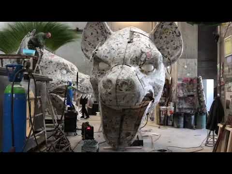 Carnevale 2019 lavori al carro dei fratelli Breschi