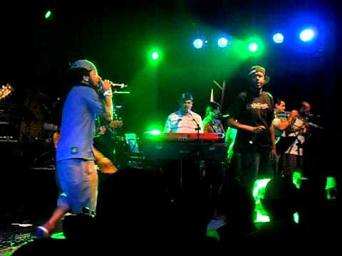 Emicida - Sorrisos e Lágrimas - Sesc Pompéia