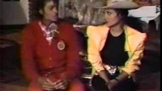 Download lagu Michael Jackson Performs 'Forever' & talks with Latoya mp3 Download lagu Michael Jackson Performs 'Forever' & talks with Latoya mp3