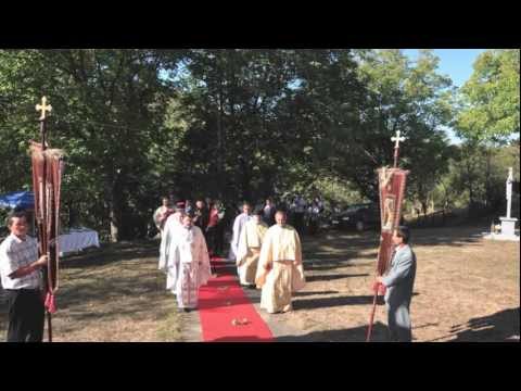 Liturghie Arhierească la parohia Fântânele Rus