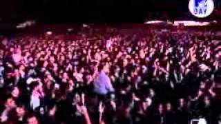 CARMEN CONSOLI mtv day 2000 bonsai