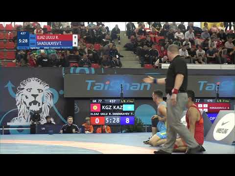 1/8 GR - 77 kg: R. ILIAZ UULU (KGZ) v. T. SHADUKAYEV (KAZ)