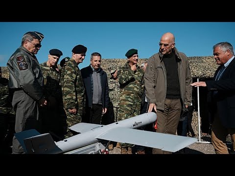 Griechenland präsentiert eigene Drohnen bei Militärübung