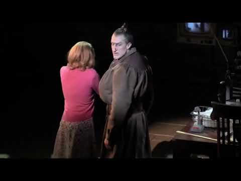 Matilda the Musical- The Hammer (Full recording) 01/01/2017