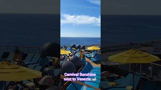 Flori on the go....💃 ❤️ 🌷 ⛱️ 🌇 🌅  #travel #trending #youtubeshorts #viral #ytshorts #cruise #fun