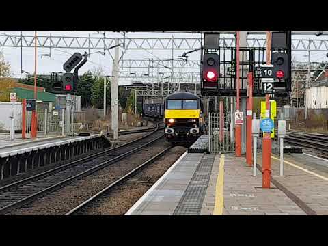 4M25 0603 Mossend Euroterminal DIRFT DB90's - 90026 and 90036 crawling through Stafford Station