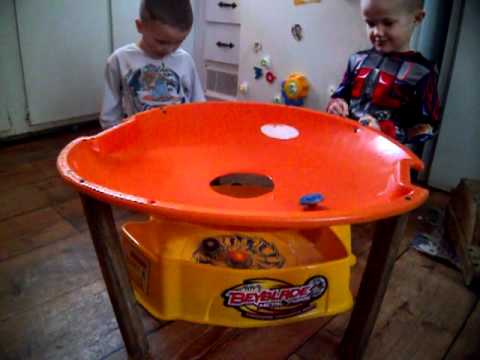 custom beyblade stadium