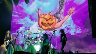 Livin' Ain't No Crime. (with Michael Kiske) (partial) HELLOWEEN @ House of Blues, Las Vegas. Pumpkin
