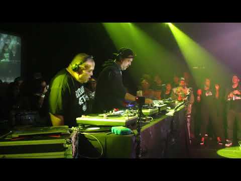 Cut Chemist & DJ Shortkut recreate "The Adventures of Grandmaster Flash on the Wheels of Steel"