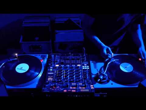 [HD]  Dark Techno, Detroit, Techno, Tech- House  2 hours Mixset - Nico Silva Oliveira - 28.02.2014