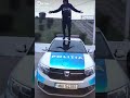 Tânăr din Dolj, filmat pe autospeciala de poliție