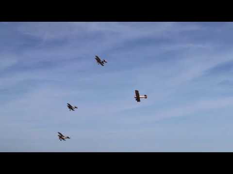 Vintage RC Plane crash at Stow Maries Large Model Airshow.