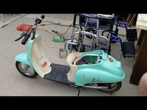 Razor Pocket Mod Moped How To Install New Batteries & UPGRADE To 9ah 12V Make It Faster