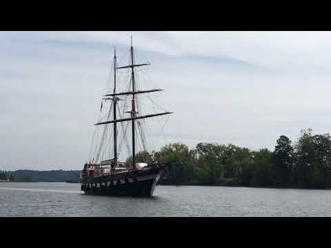 Brigantine Fair Jeanne