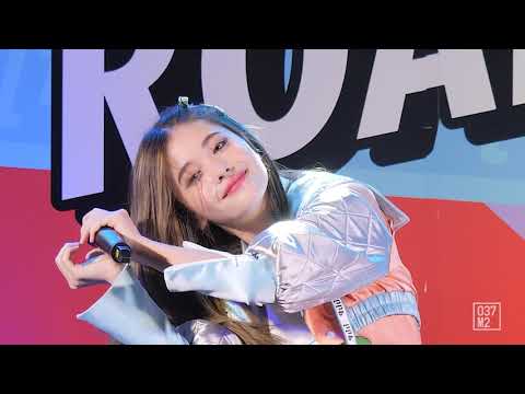 220205 BNK48 Niky - Sukida Sukida Sukida @ BNK48 ดีอะ Roadshow Mini Concert [Fancam 4K 60p]