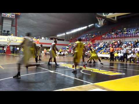 Gaiteros del Zulia 94-100 Panteras de Miranda 02/03/2016